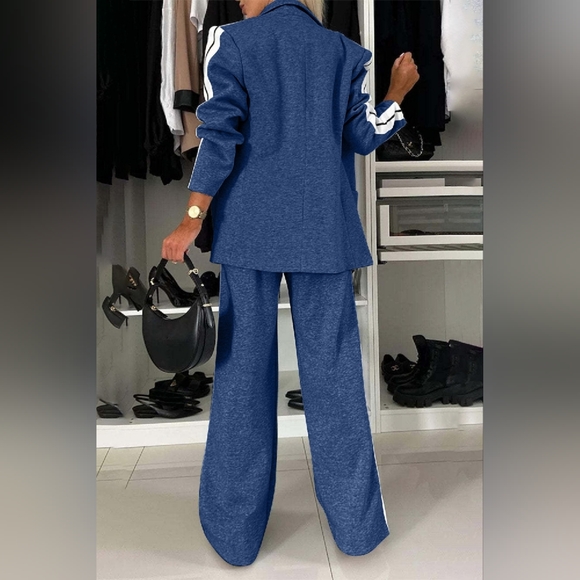 Full Size Contrast Lapel Collar Top and Pants Set - Picture 3 of 5